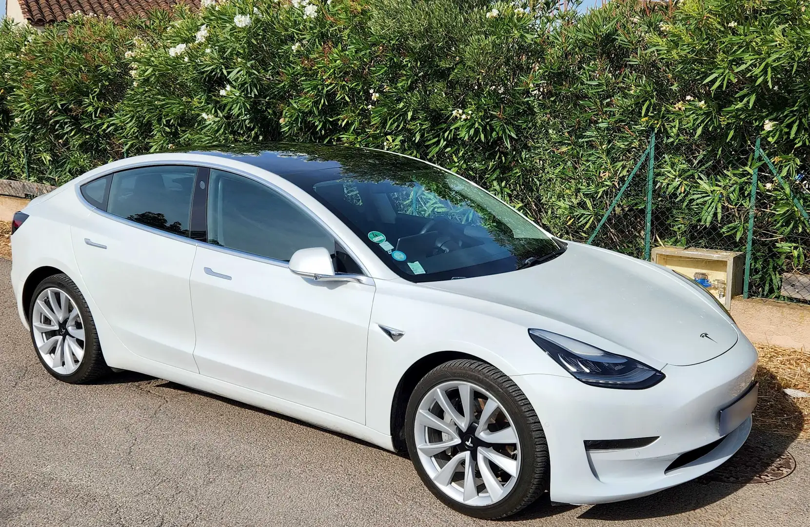 Tesla Model 3 Model 3 Langstreckenbatt. Allradantrieb Dual Motor Blanc - 2