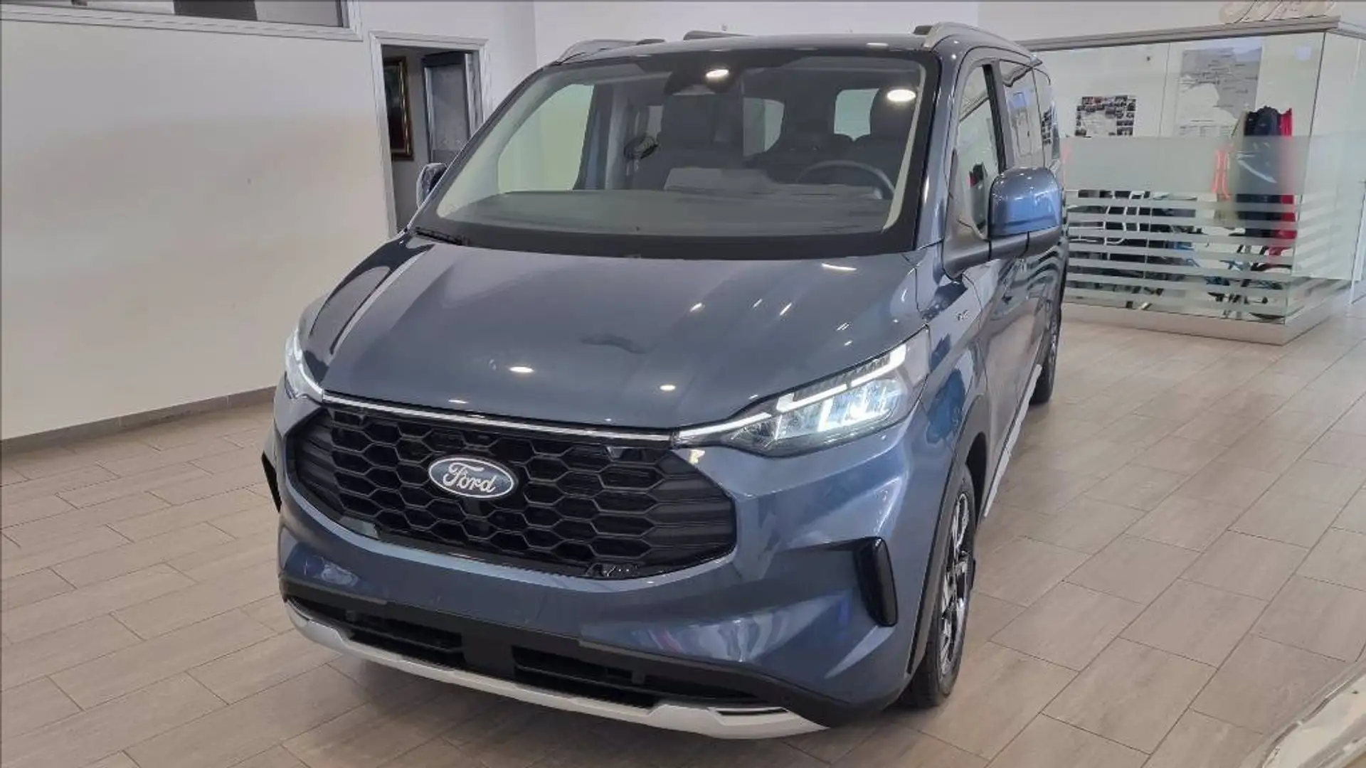 Ford Tourneo Custom V710 320 2.0 ecoblue 170cv Active L2H1 A8 Bleu - 1