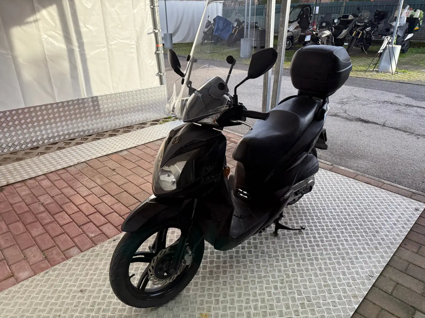 SYM Symphony 50 SR Nero - 2