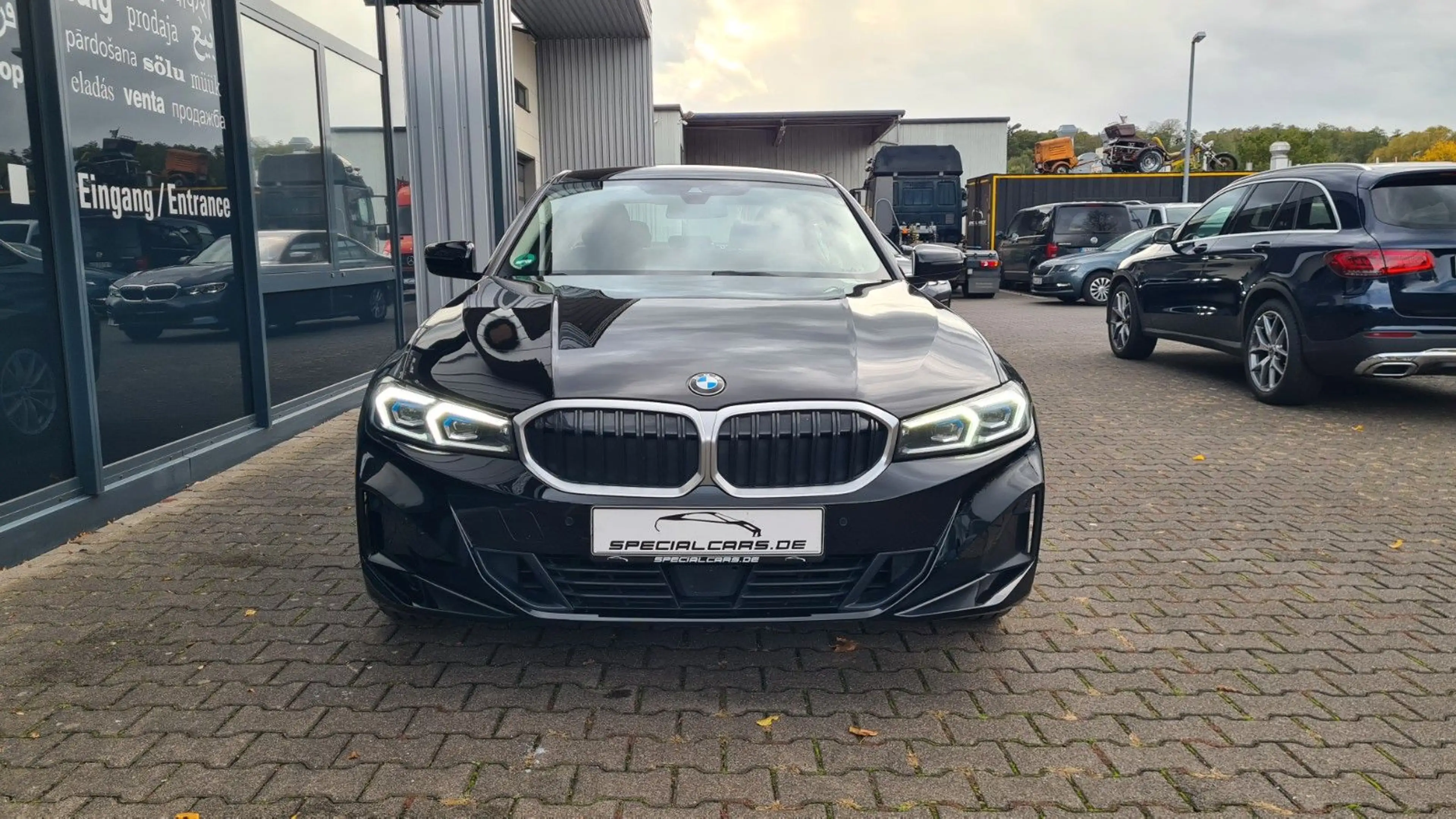 BMW 318 d AUT - ACC - SHADOW - CAM - 8 x ALU — photo 2