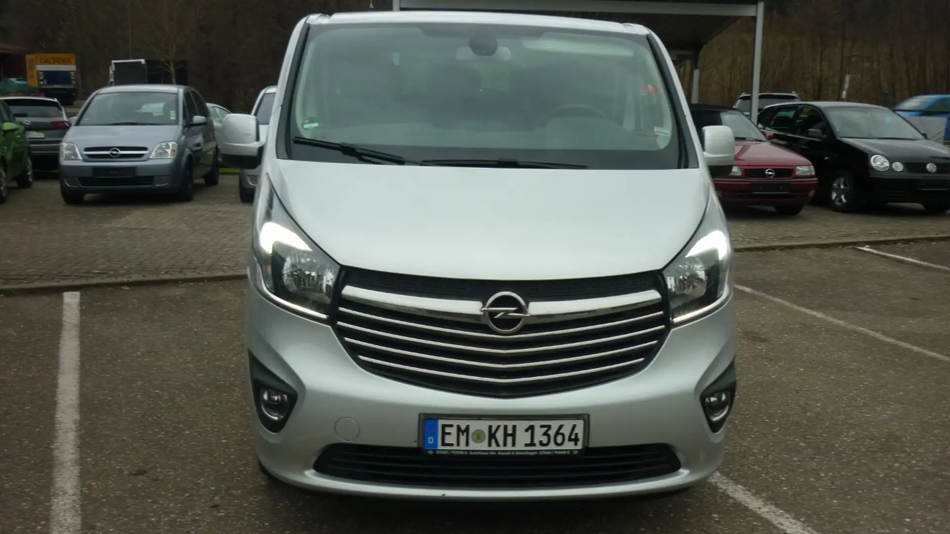 Opel Vivaro B Combi L2H1 2,9t /Combi *NAVI, PDC HINTEN* Stříbrná - 2