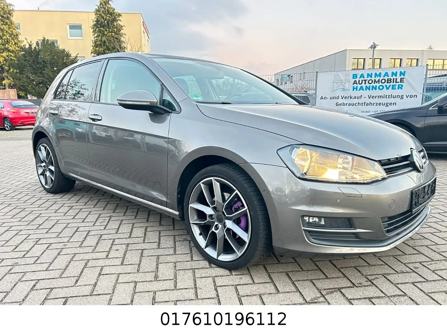 Volkswagen Golf VII Lim. Comfortline BMT Gris - 1