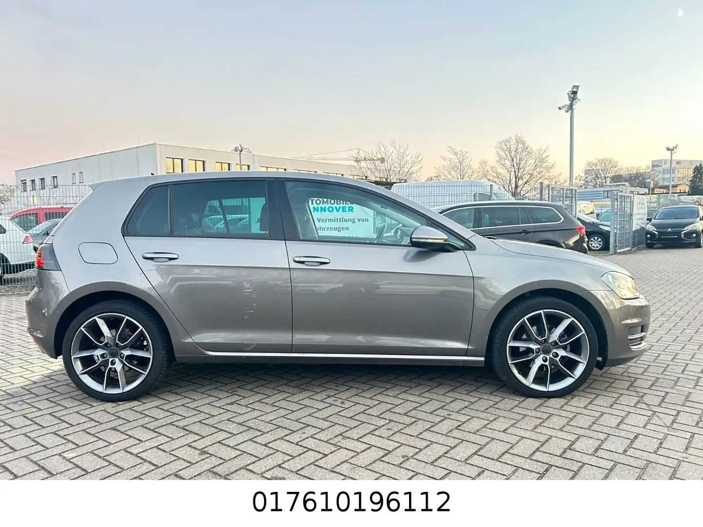 Volkswagen Golf VII Lim. Comfortline BMT Gris - 2