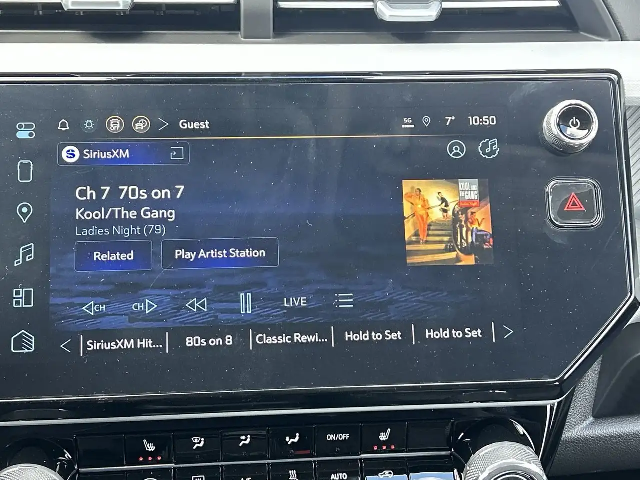 Chevrolet Bolt снимка Chevrolet Bolt