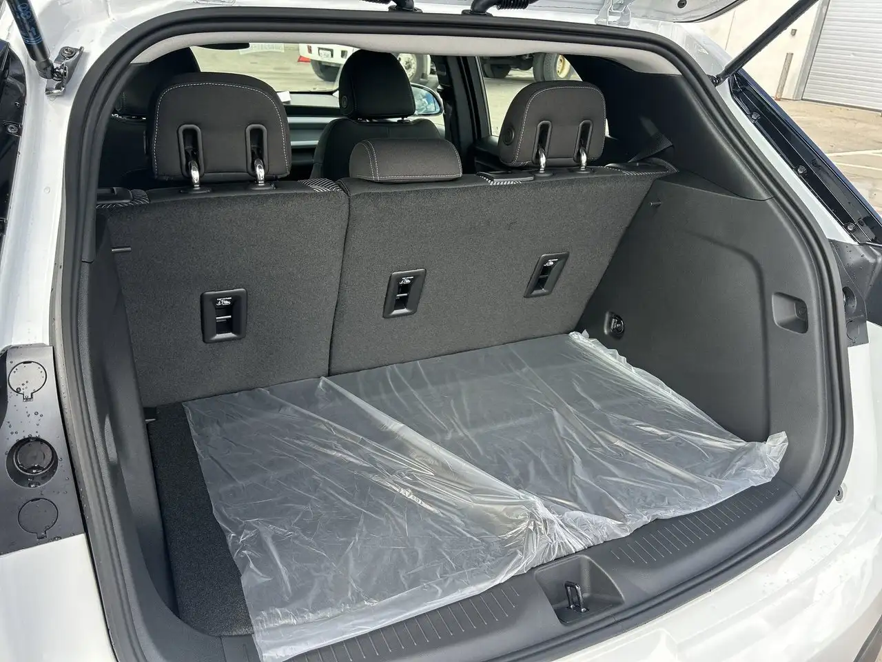 Chevrolet Bolt снимка Chevrolet Bolt