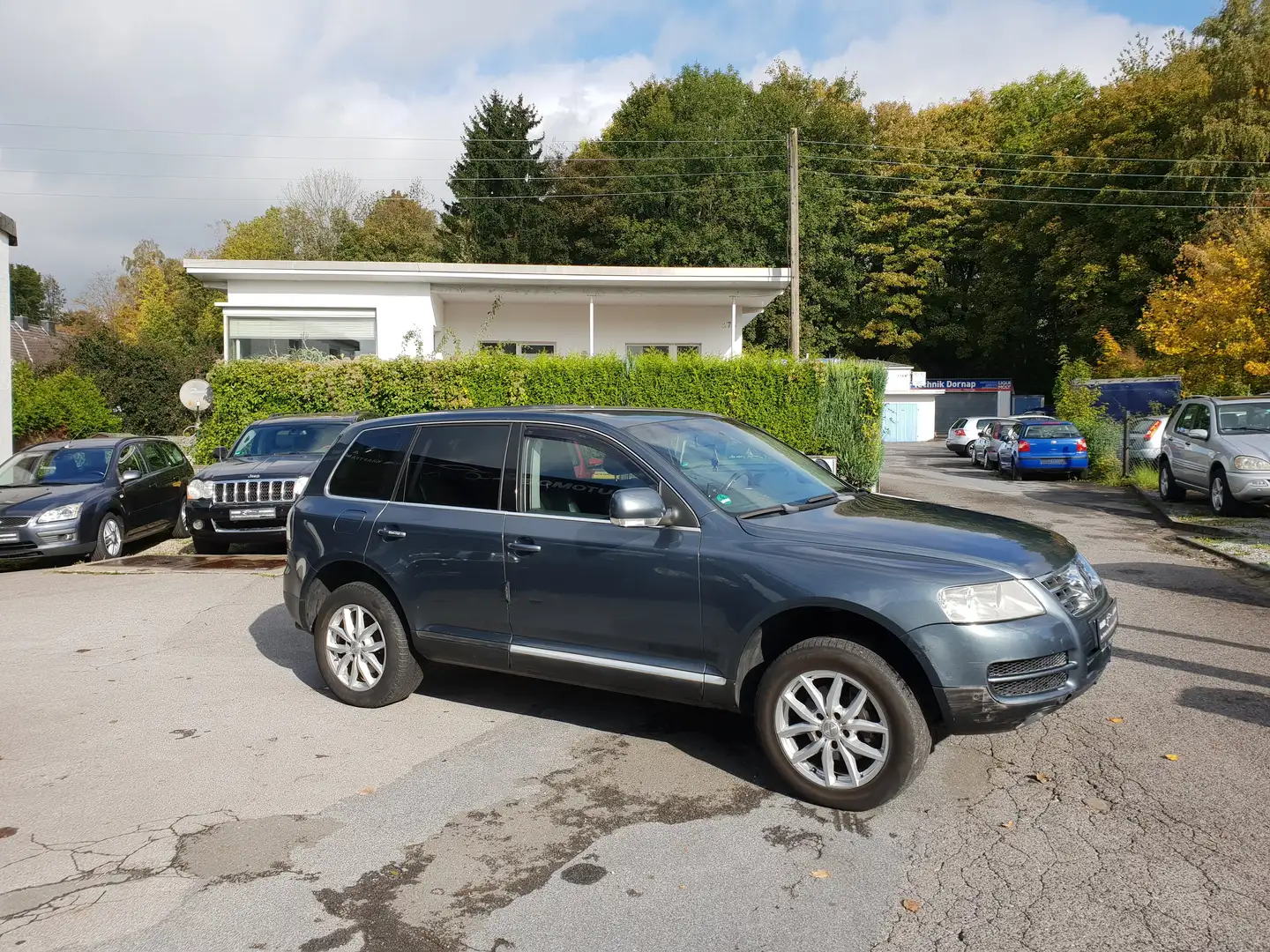 Volkswagen Touareg Touareg 3.0 V6 TDI DPF Automatik TECHNISCH TOP Grau - 2