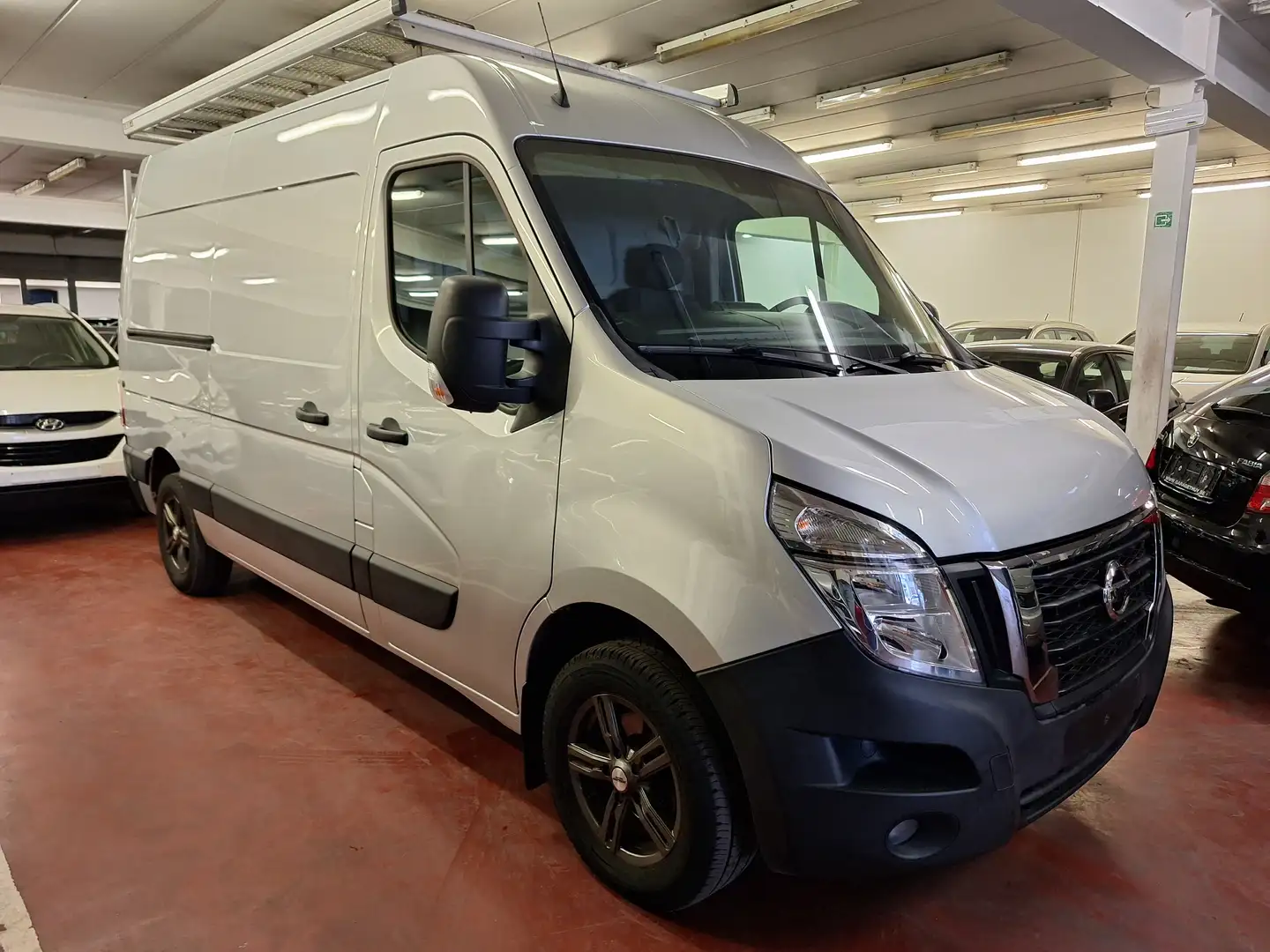 Nissan NV400 2.3 dCi L3H1 Acenta S/S Grijs - 1