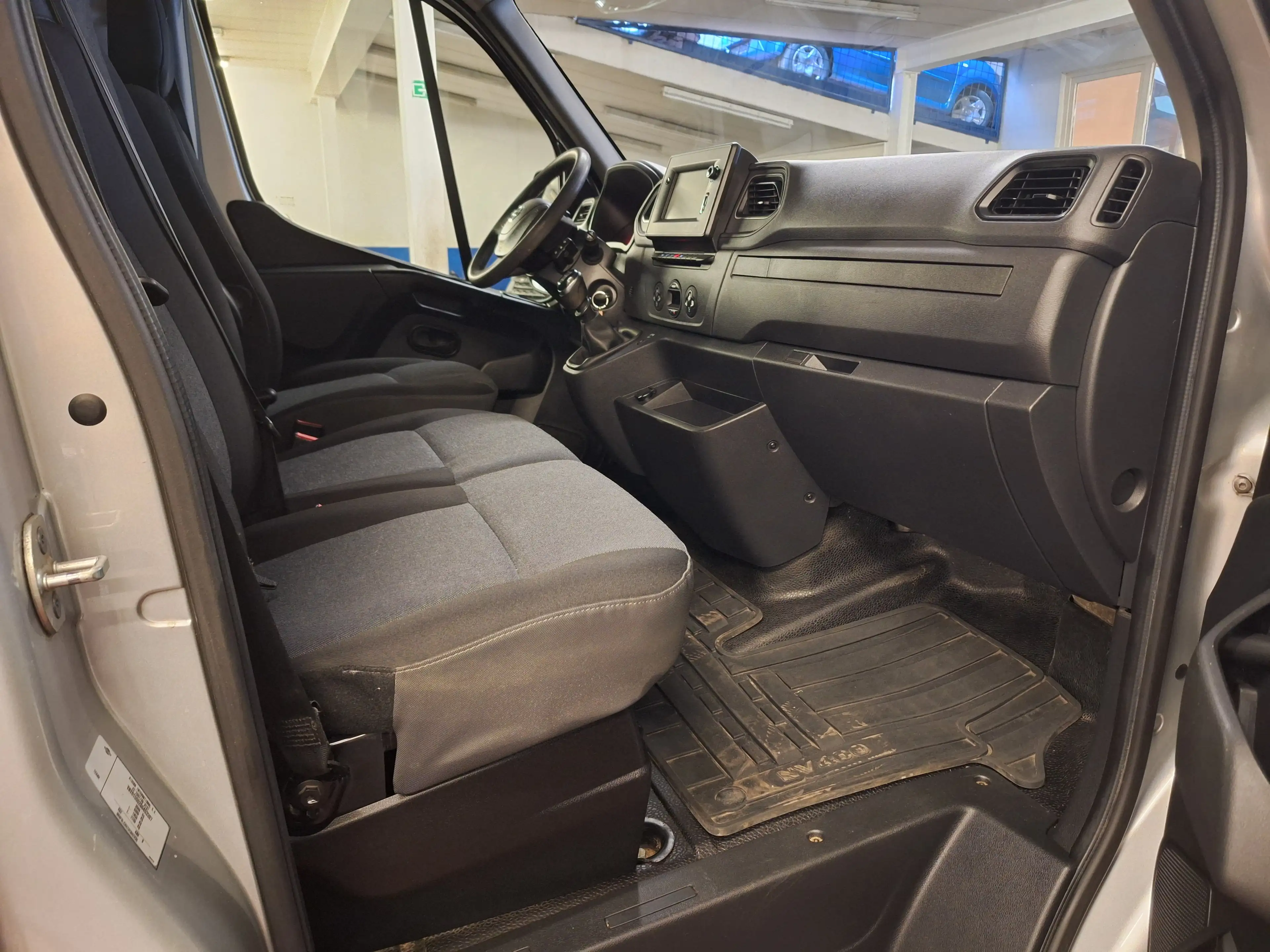 Nissan NV400 2.3 dCi L3H1 Acenta S/S — photo 12