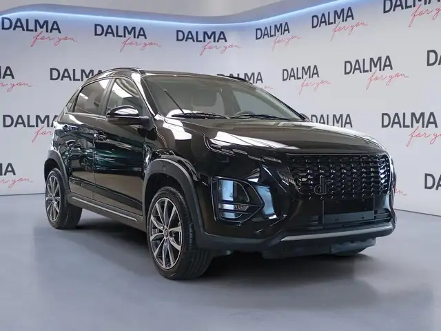 DR Automobiles DR3 view 7