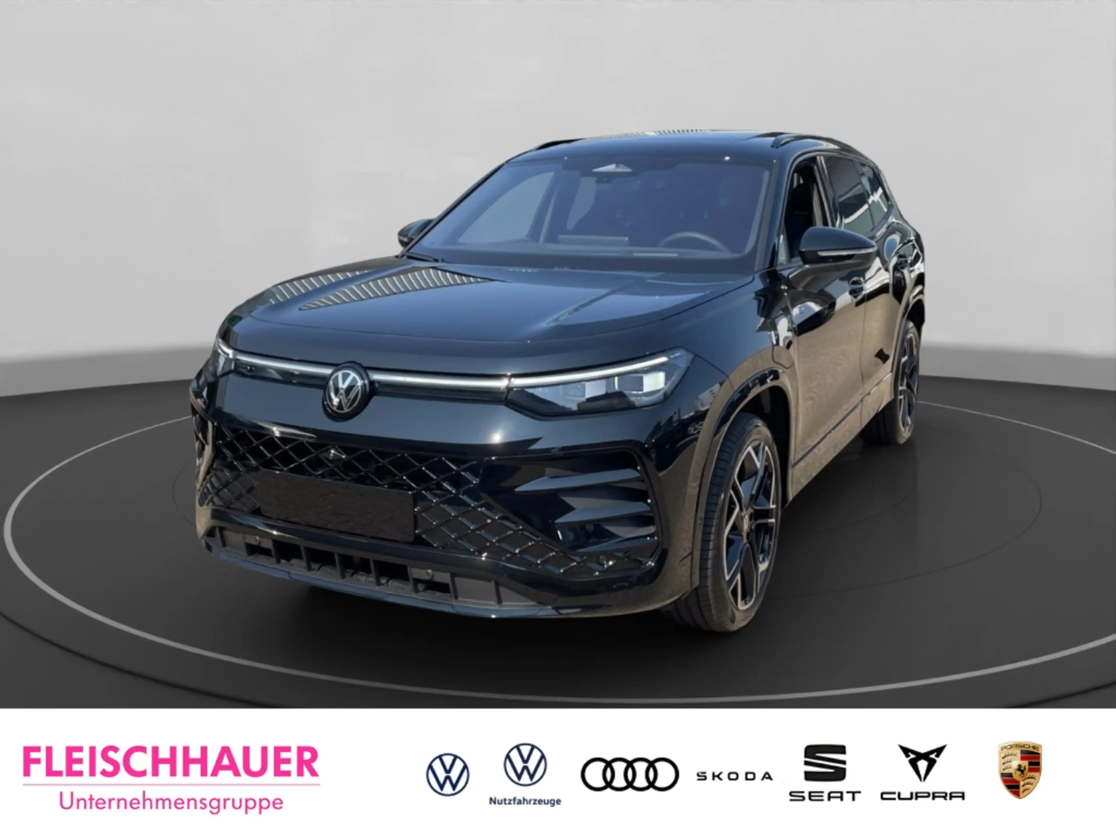 Volkswagen Tayron 1.5 TSI eHybrid 200kW R-Line AHK BLACK HUD PANO