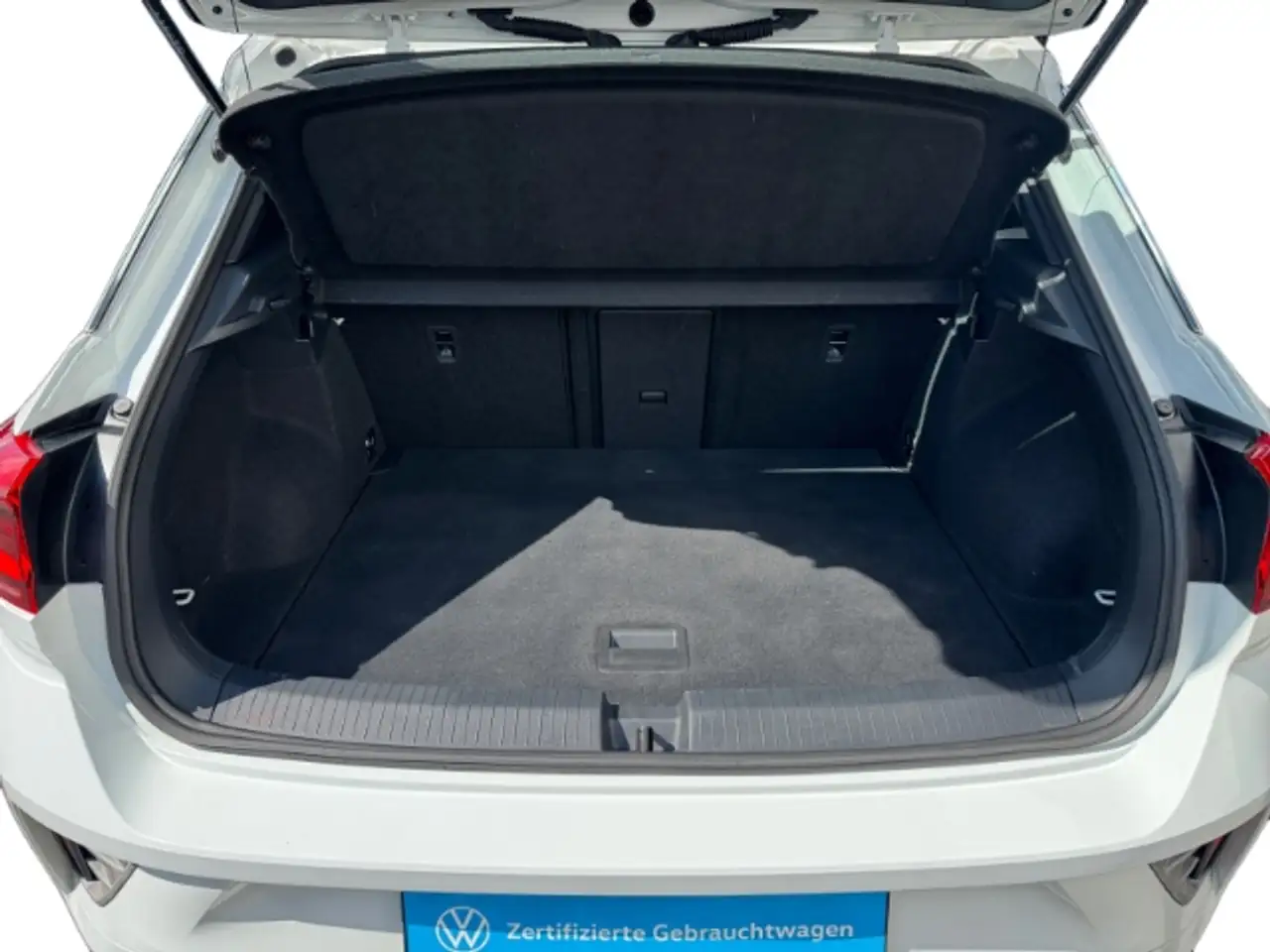 Volkswagen T-Roc 2.0 TDI DSG R-Line MATRIX-LED 17'' AHK ACC DIGITAL, миниатюра 21
