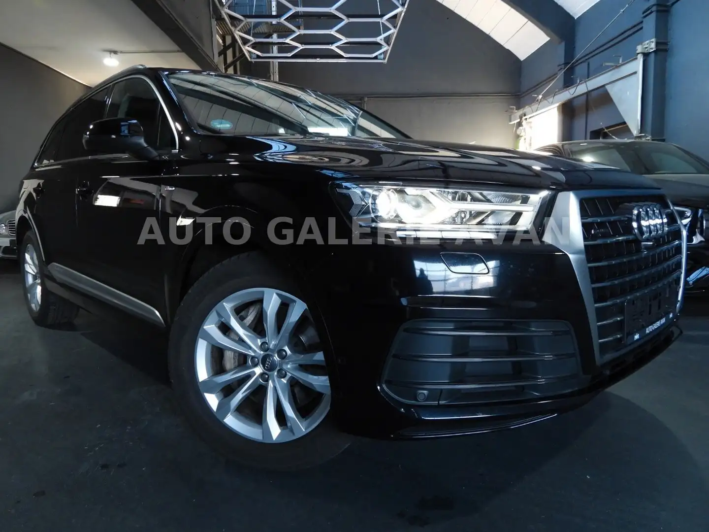 Audi Q7 3.0 TDI QUATTRO 7-SITZER Schwarz - 2
