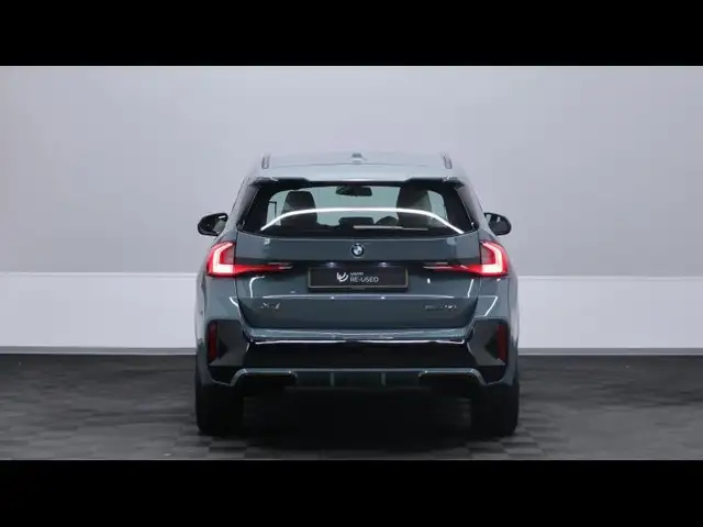 BMW X1 view 5