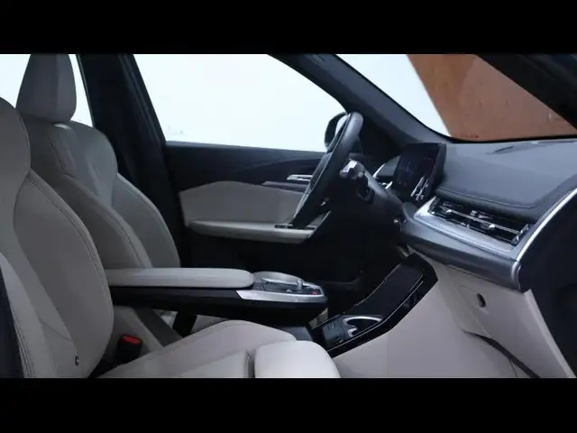 BMW X1 view 9