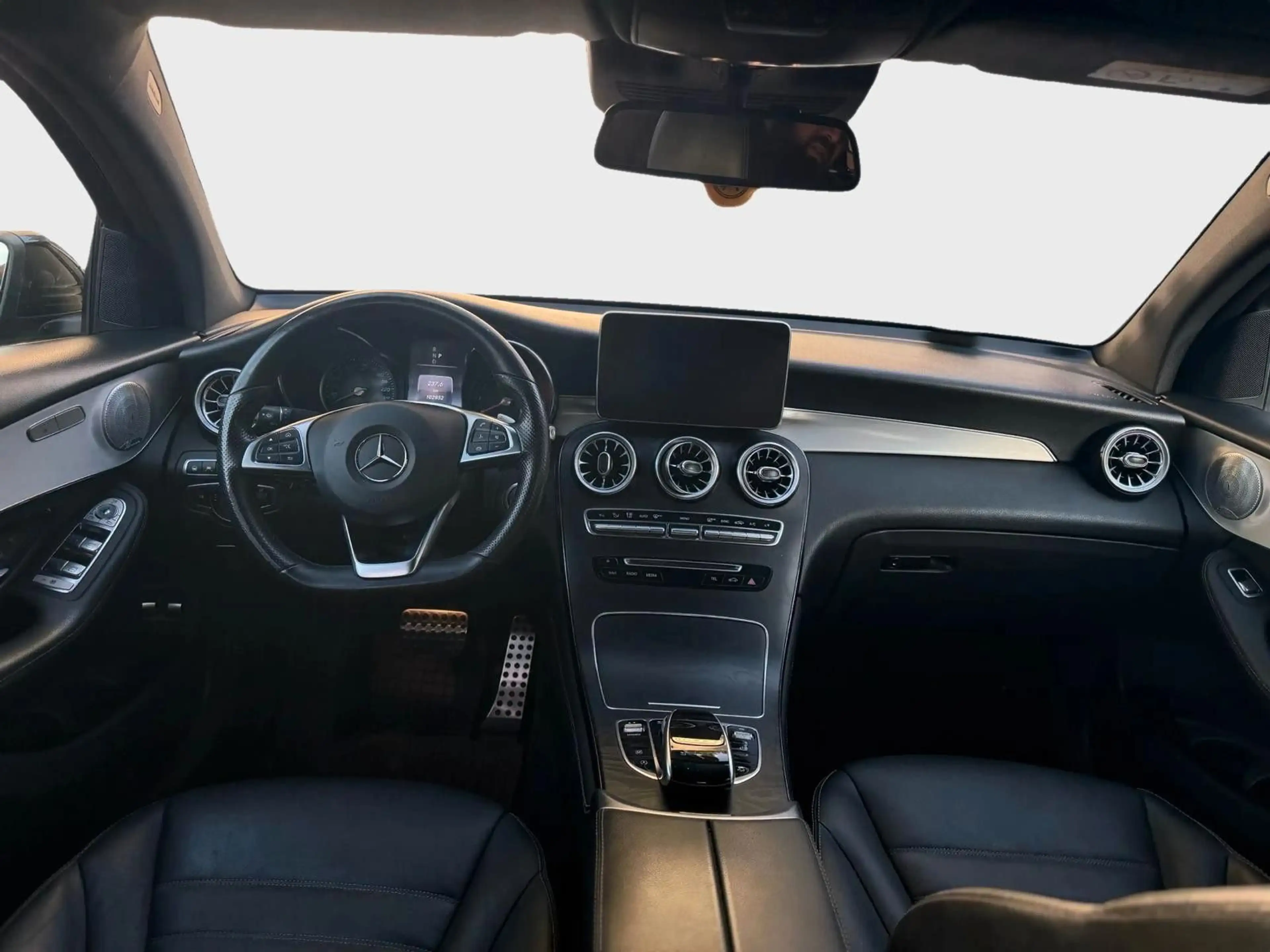 Mercedes-Benz GLC 250 GLC Coupe GLC 250 4Matic Sternenhimmel — photo 5