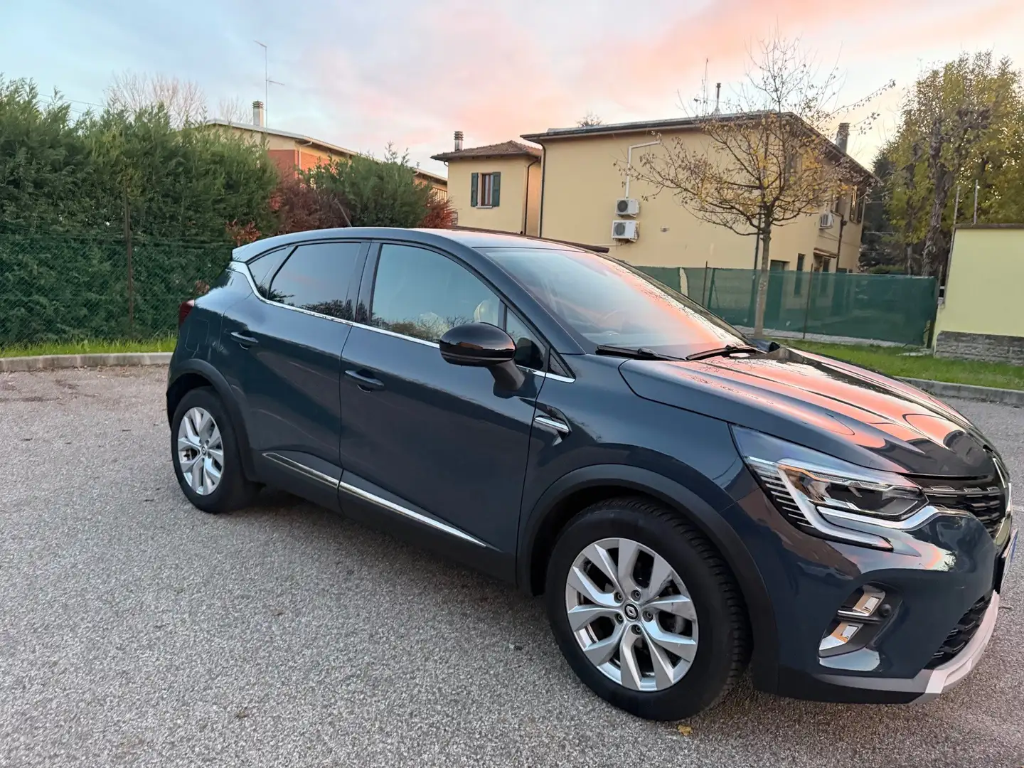 Renault Captur 1.0 tce Gpl - NEOP. - 12 MESI DI GARANZIA - Grigio - 2