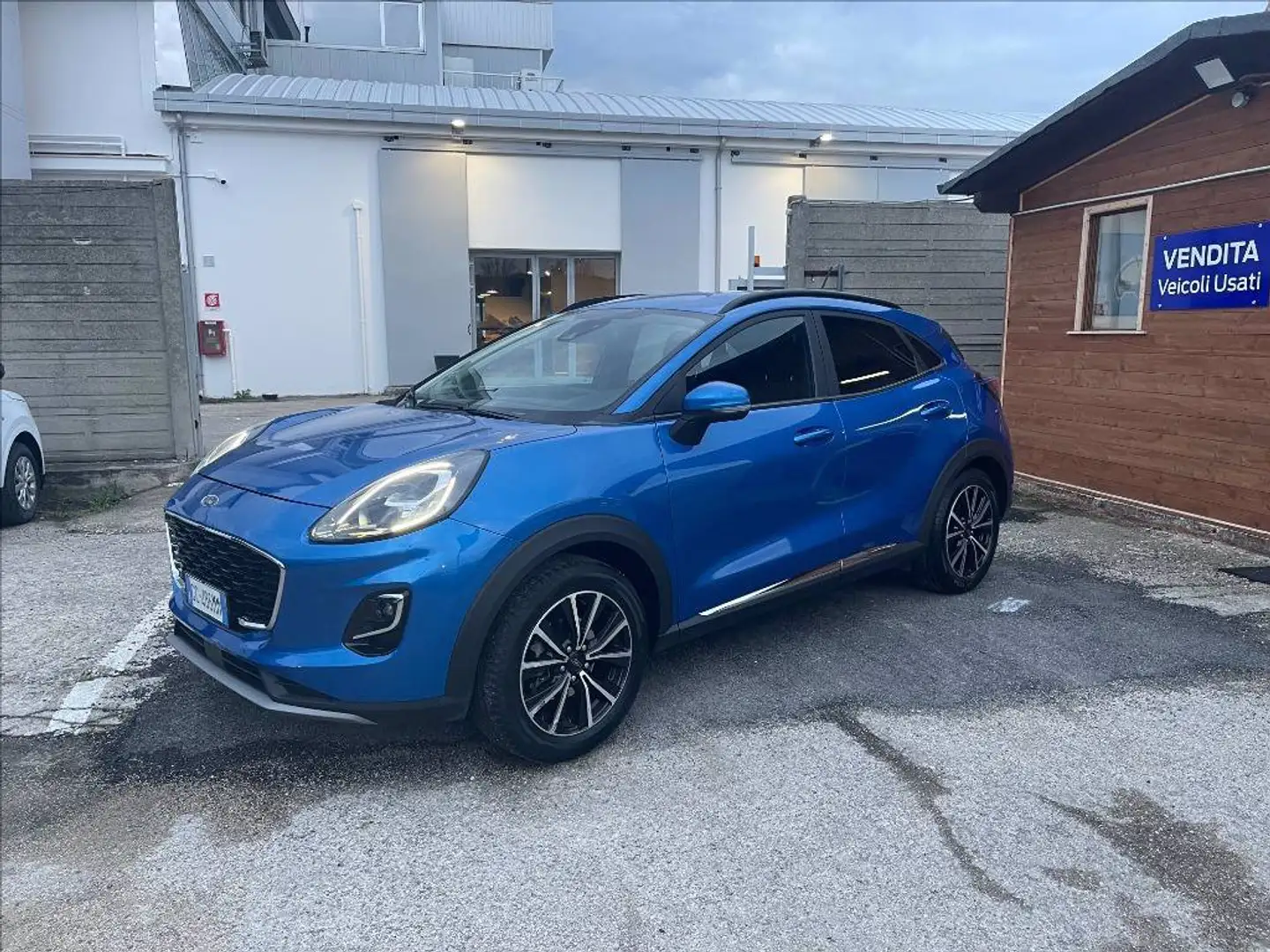 Ford Puma 1.0 ecoboost h Titanium s&s 125cv Blau - 1
