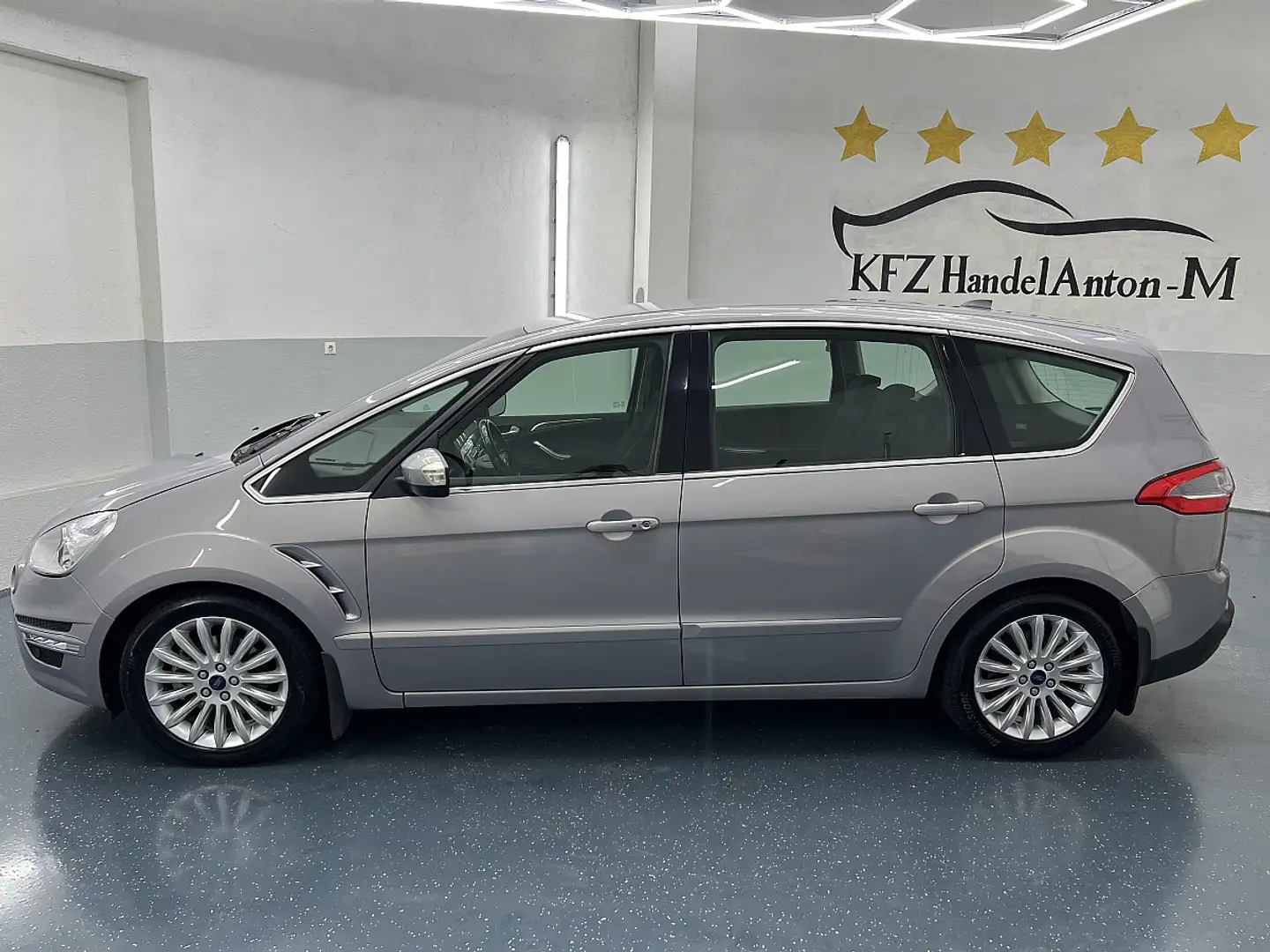 Ford S-Max S-MAX Titanium 2,0 TDCi Aut. * SOFORT FINANZIER... Grau - 2