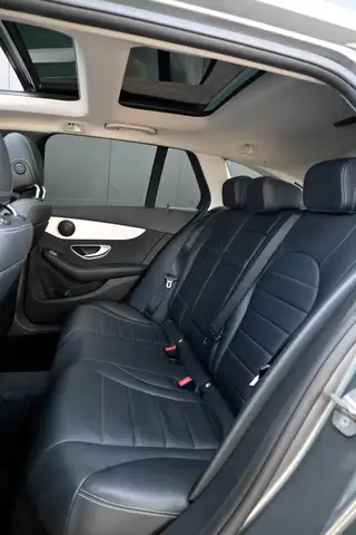 Mercedes-Benz C view 12