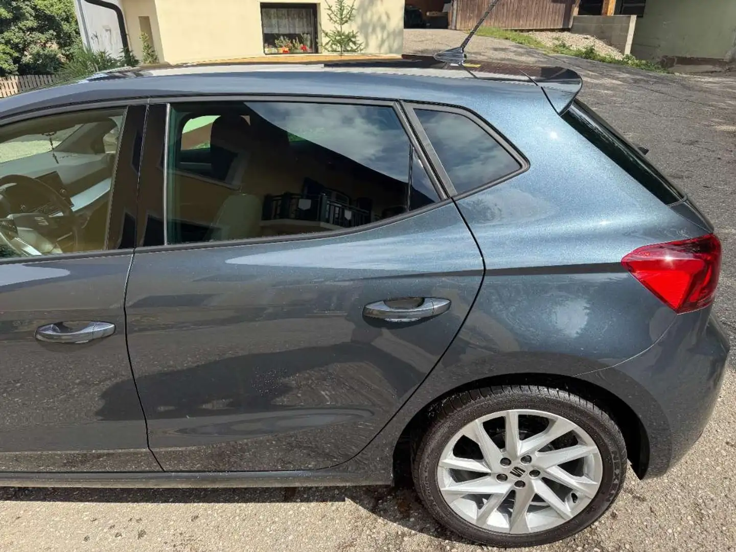 SEAT Ibiza Ibiza 1,0 EcoTSI FR FR Grau - 1