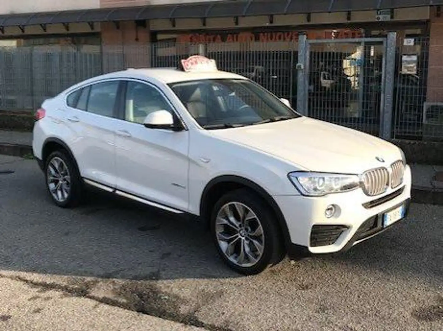 BMW X4 X4 F26 xdrive20d xLine auto Bianco - 1