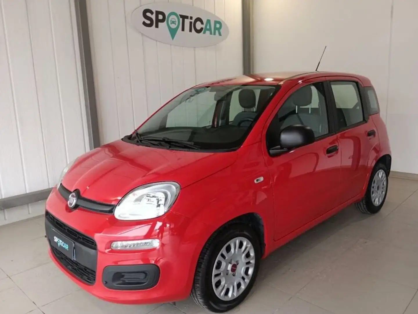 Fiat Panda 1.0 FireFly S&S Hybrid Rouge - 1