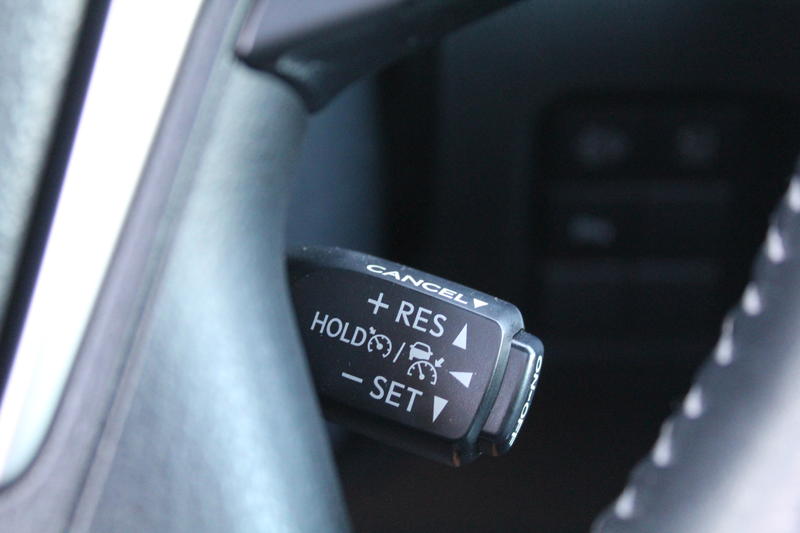 Toyota Land Cruiser 2.8 D-4D-F Executive Window Van | Rijklaar | Trekh — photo 17