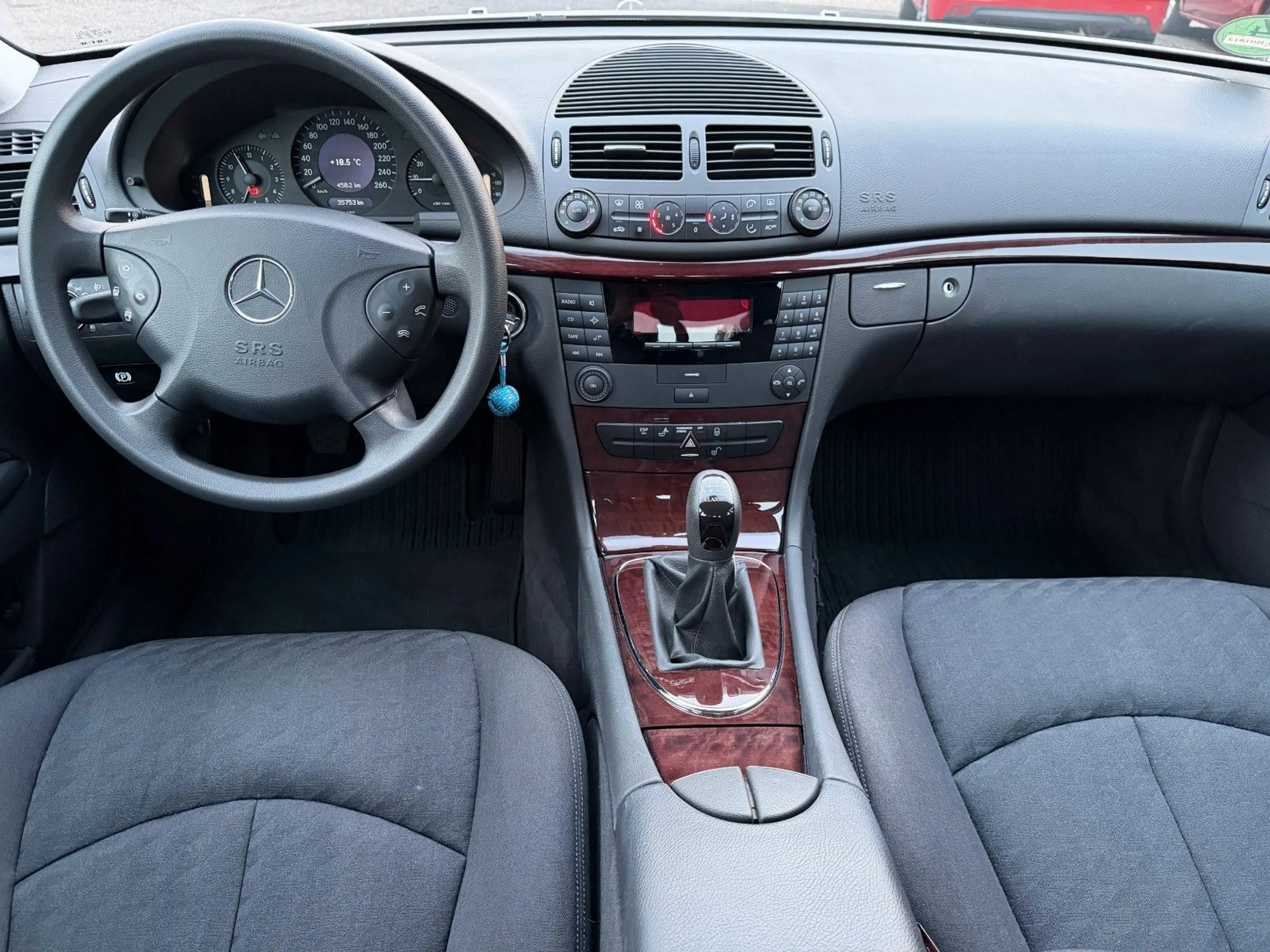 Mercedes-Benz E 200 E Limousine E 200 Kompressor — photo 10