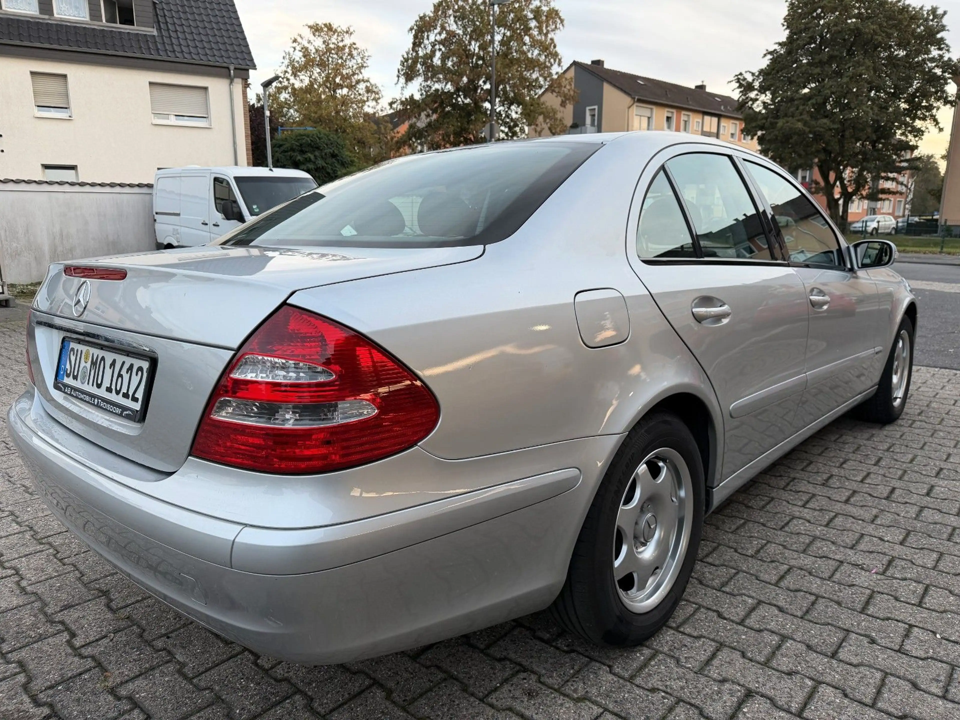 Mercedes-Benz E 200 E Limousine E 200 Kompressor — photo 4