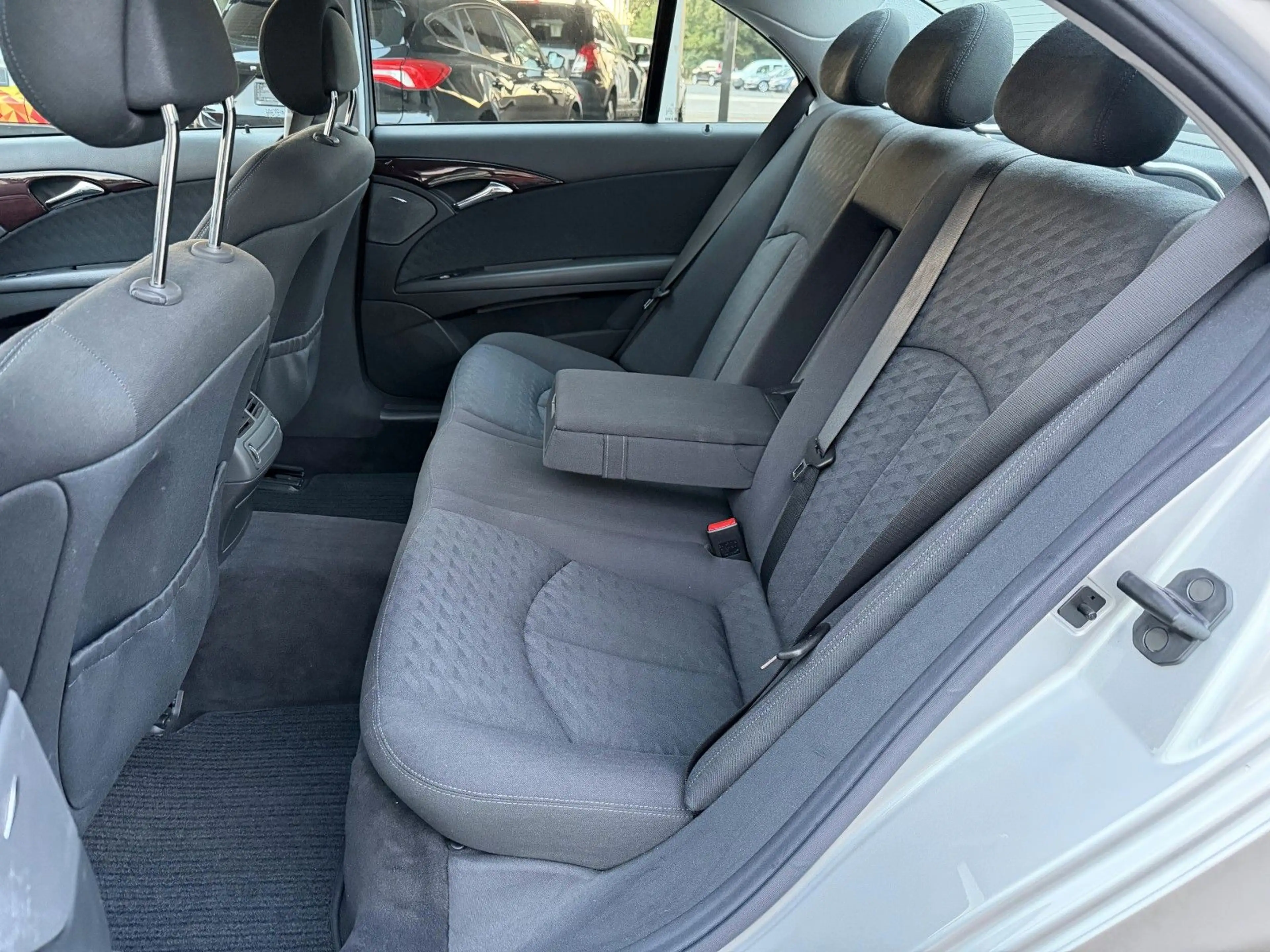 Mercedes-Benz E 200 E Limousine E 200 Kompressor — photo 8