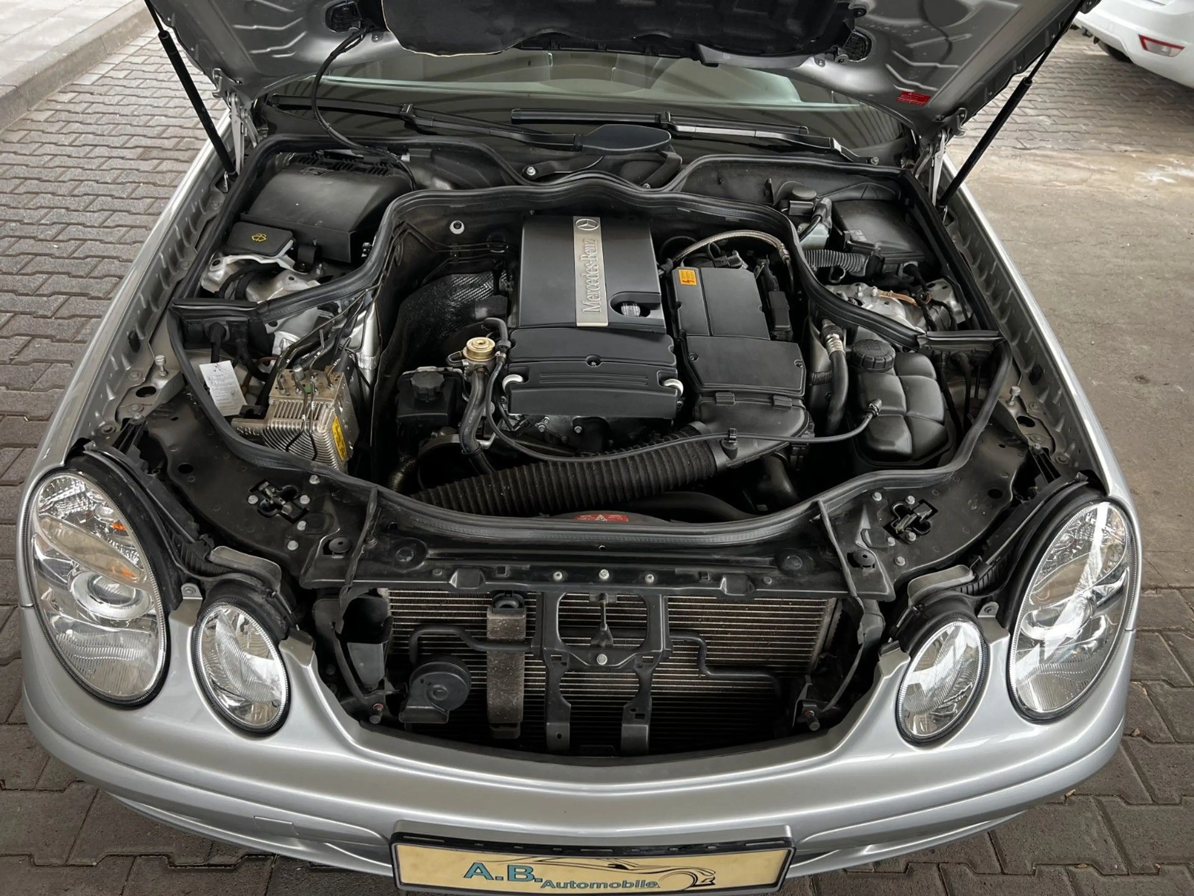 Mercedes-Benz E 200 E Limousine E 200 Kompressor — photo 15