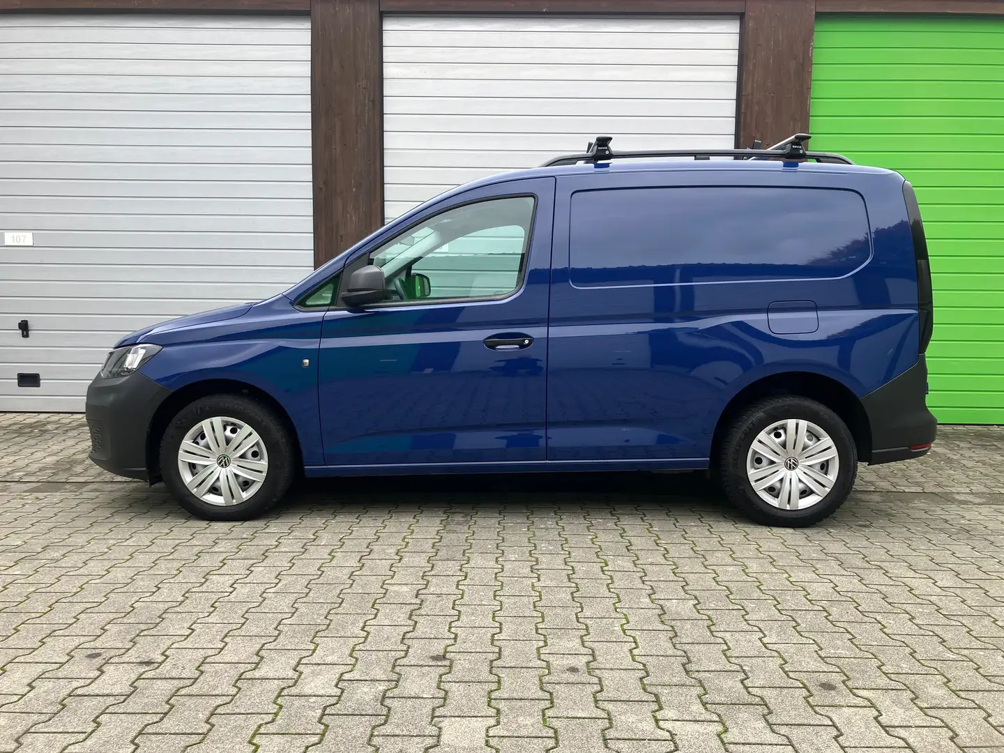 Volkswagen Caddy Cargo 1.5 TSi * 1.HAND*KLIMA*NAVI*2xPDC*GJR NEU * Blau - 2