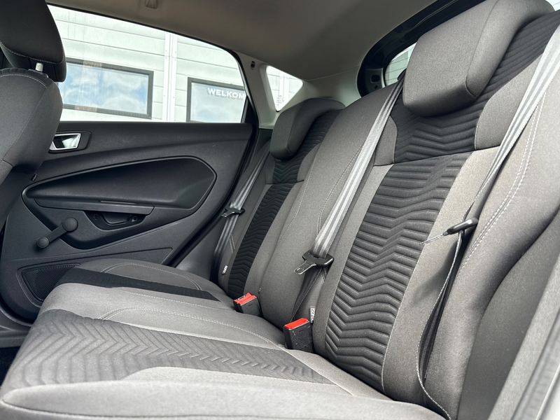 Ford Fiesta 1.0 EcoBoost Titanium X| NAVI| NAP| — photo 14