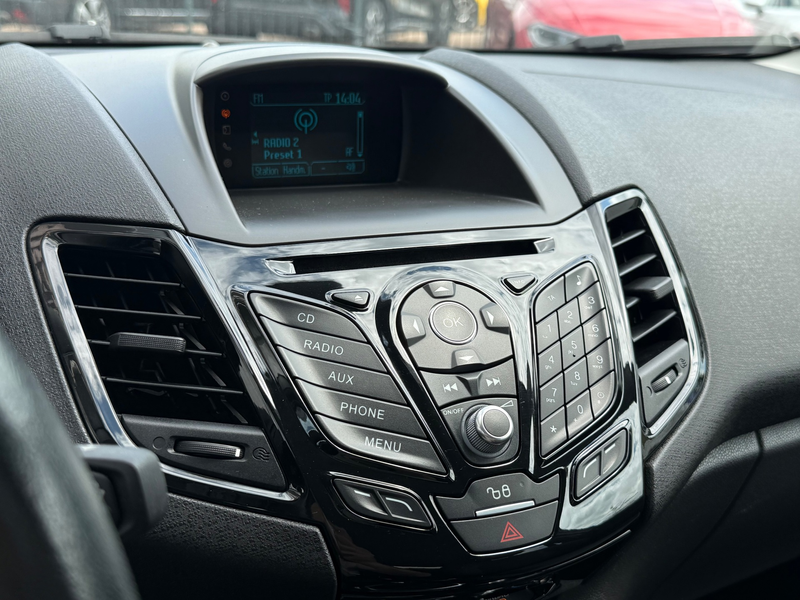 Ford Fiesta 1.0 EcoBoost Titanium X| NAVI| NAP| — photo 5