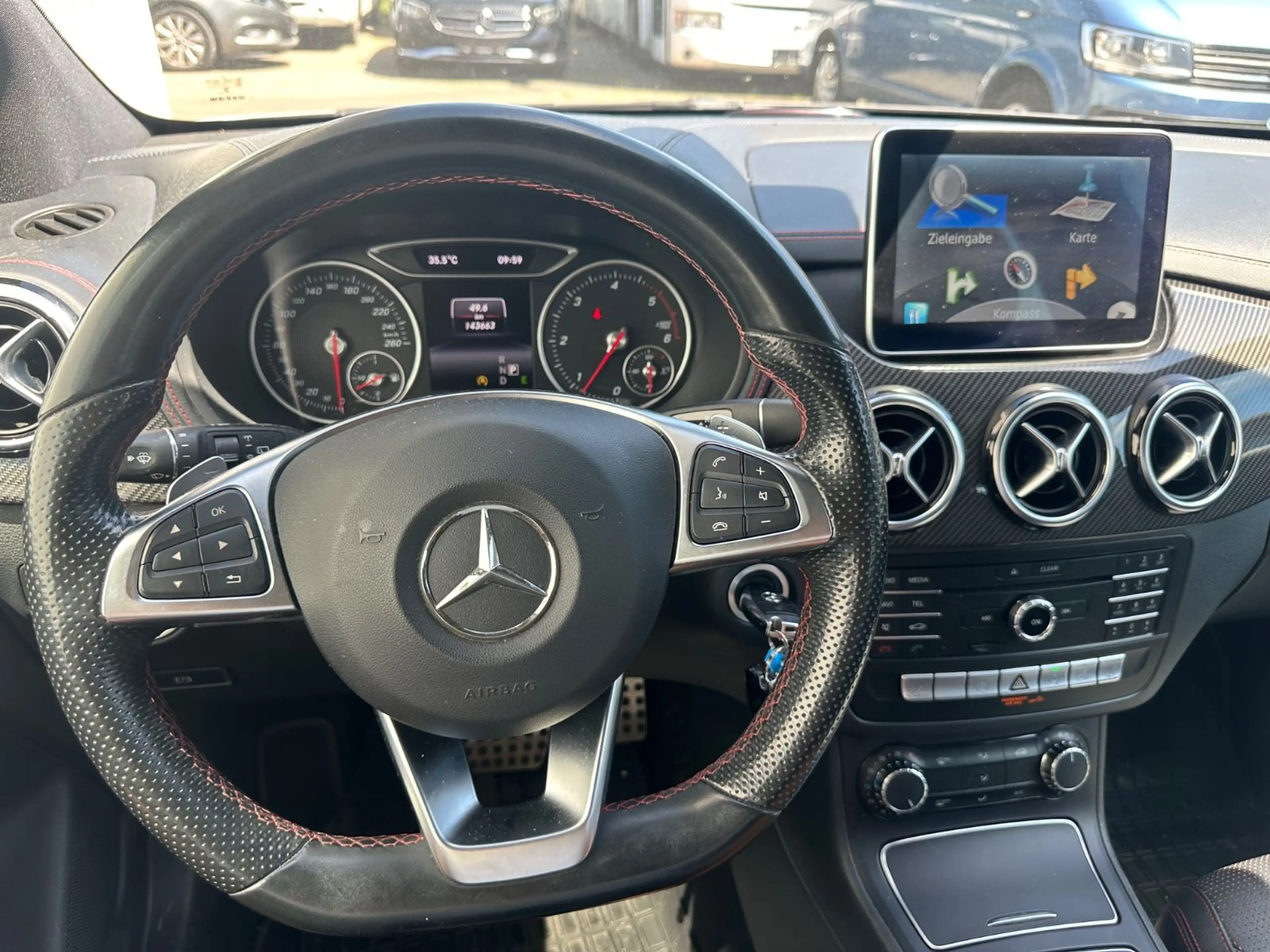 Mercedes-Benz B 220 CDI AMG Pannorama/Leder/Bi-Xenon/PDC — photo 12