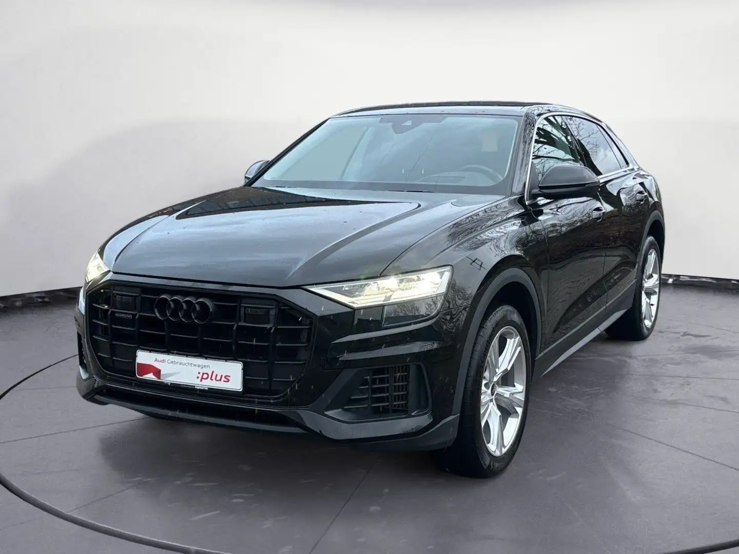 Audi Q8 55 TFSI quattro tiptronic *AHK*adaptive air*H Schwarz - 2