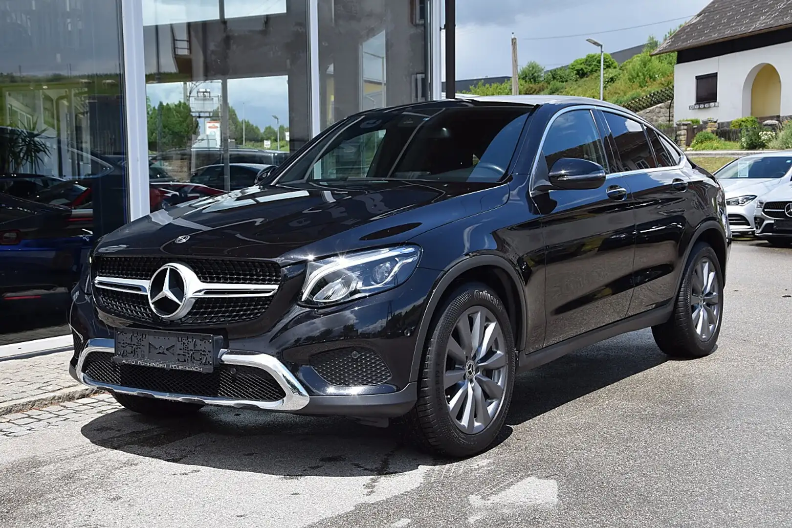 Mercedes-Benz GLC 220 d 4Matic *Kamera*AHK* Schwarz - 2
