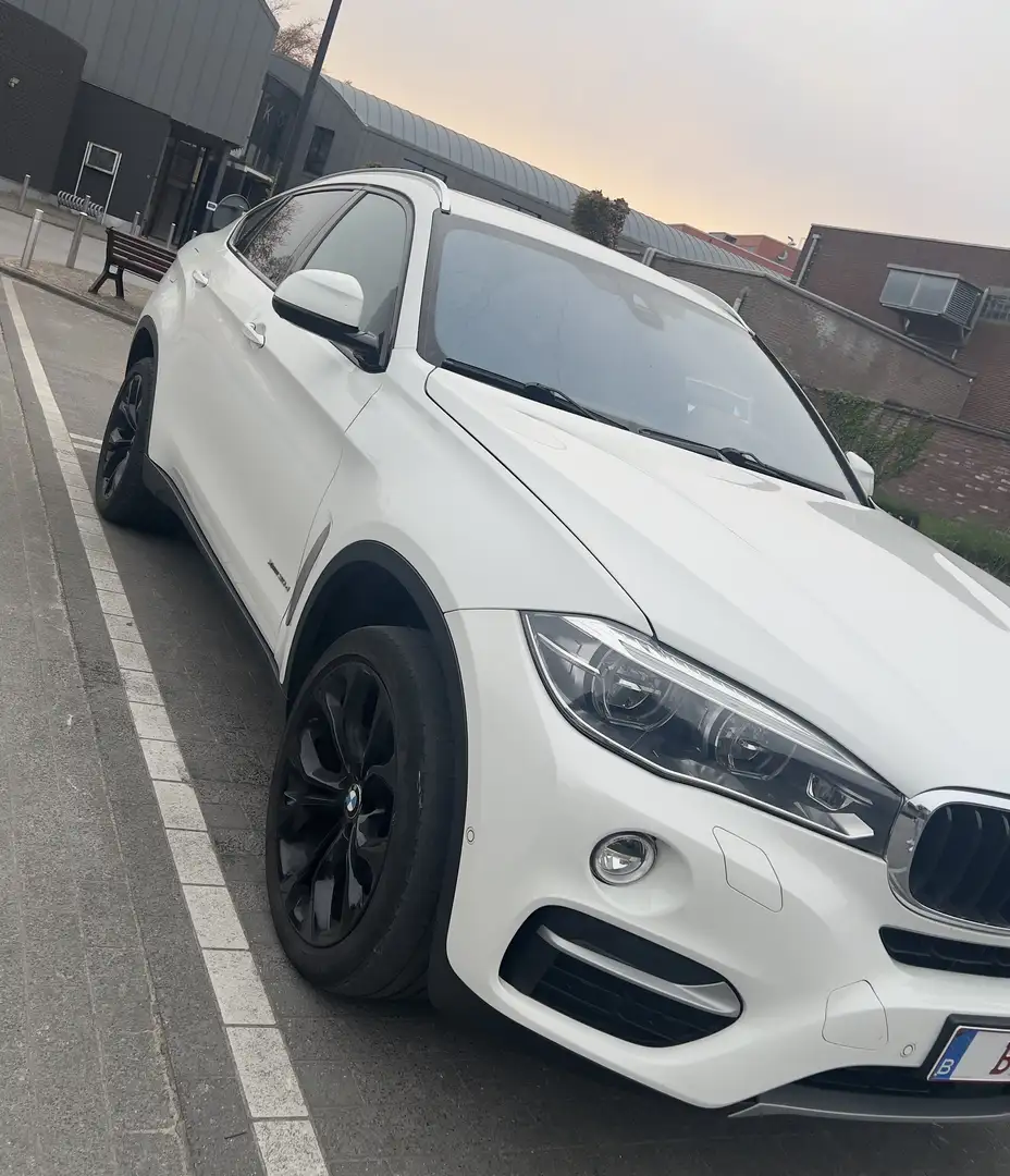 BMW X6 xDrive30d - 1