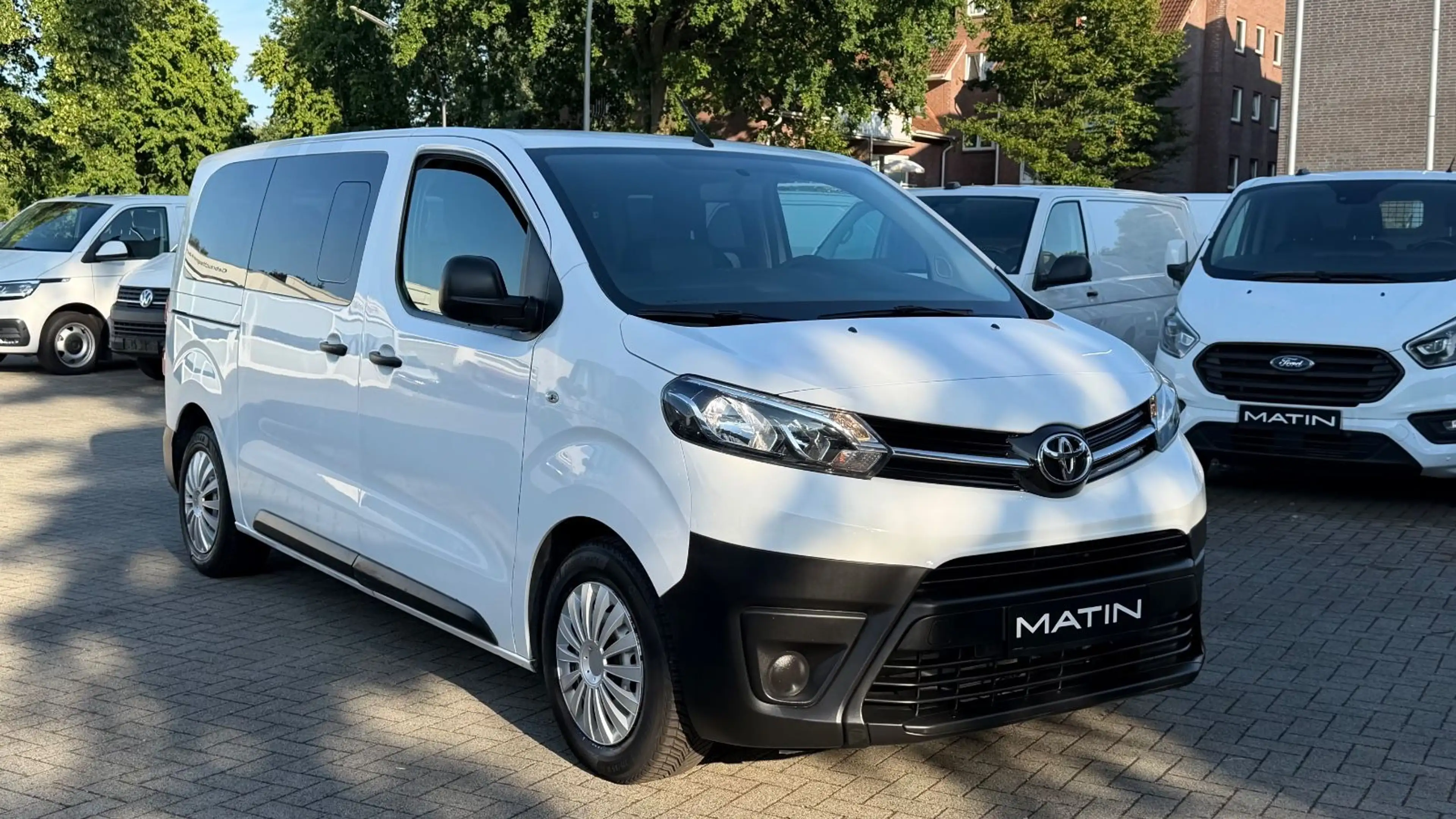 Toyota Proace PROACE VERSO L1 SHUTTLE 9-SITZER/KLIMA/1.HAND — photo 3