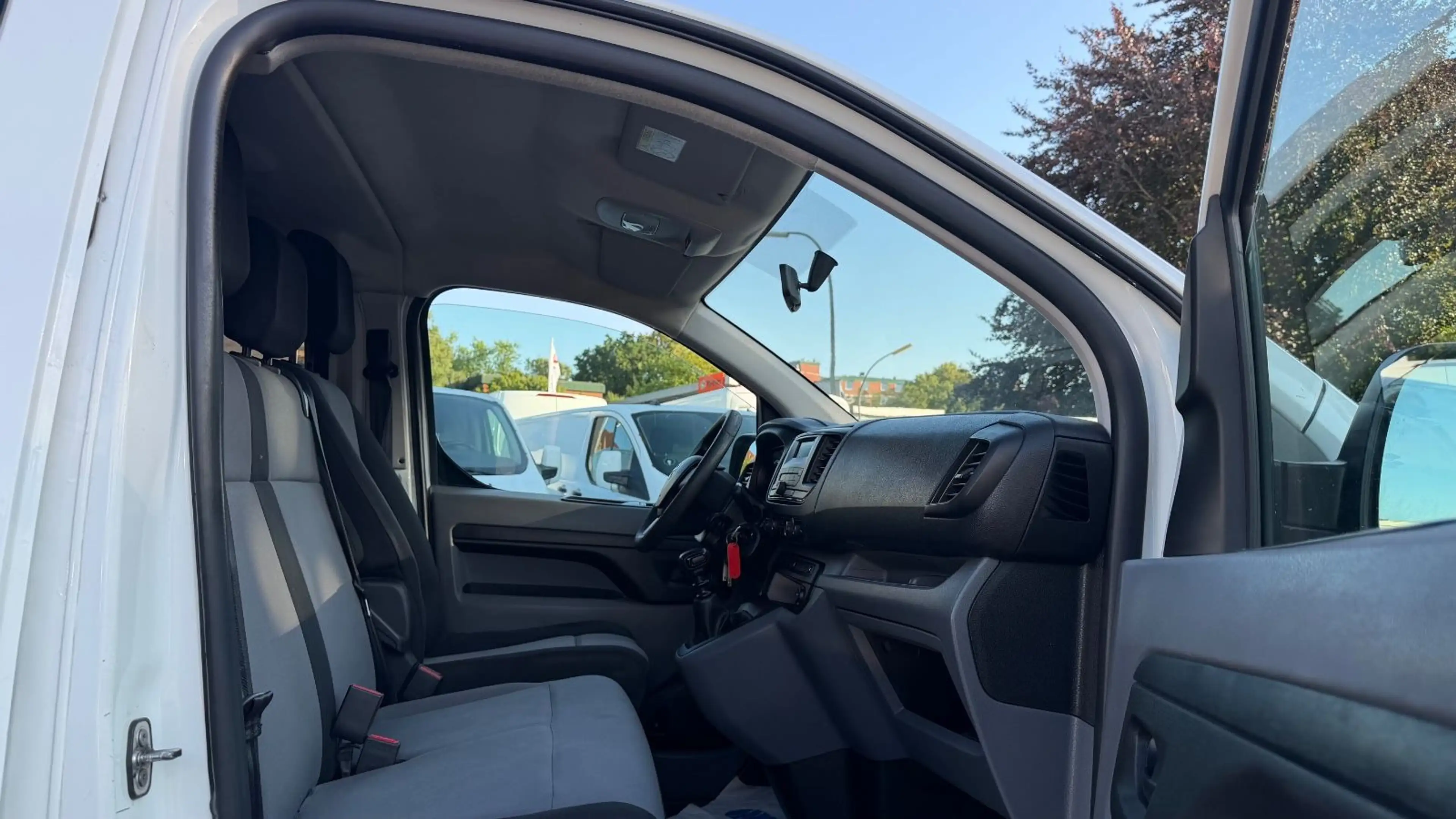 Toyota Proace PROACE VERSO L1 SHUTTLE 9-SITZER/KLIMA/1.HAND — photo 10
