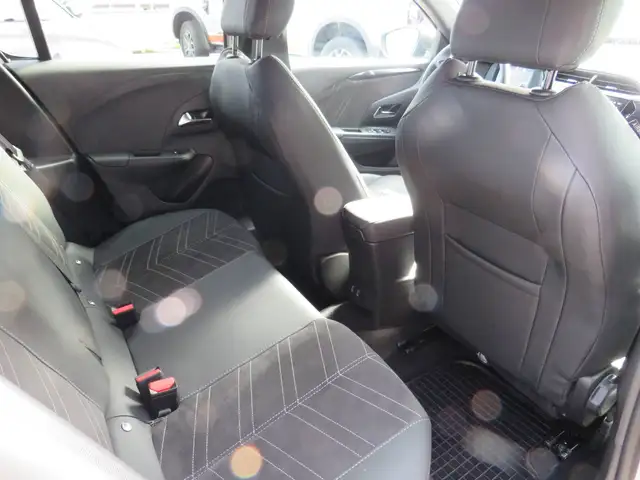 Opel Corsa view 10