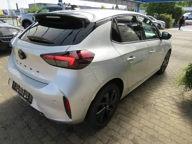 Opel Corsa view 6