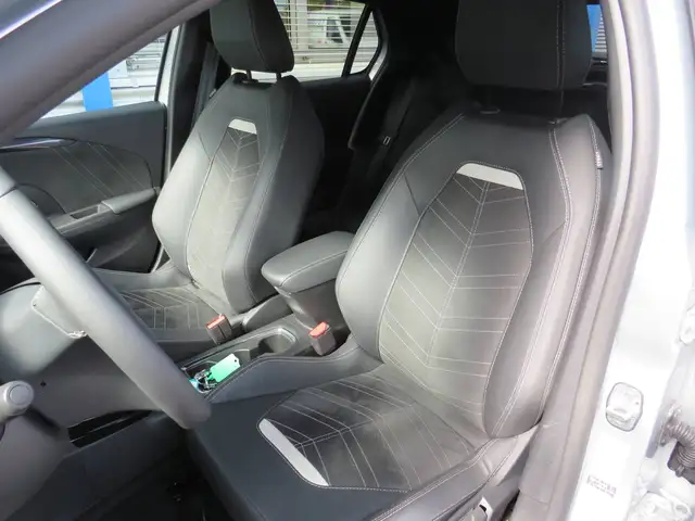 Opel Corsa view 13