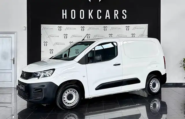 Peugeot Partner Pro Standard 600kg BlueHDi 73kW