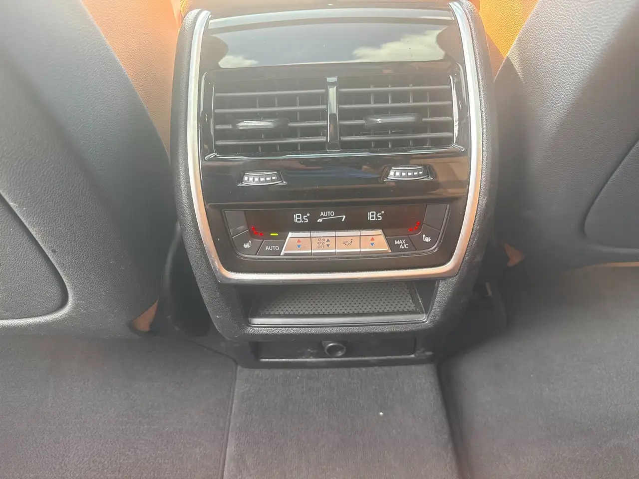BMW X5 PHEV 3.0A xDrive45e / M Sport / SKY LOUNGE / PANO / TREKHAAK /, миниатюра 18