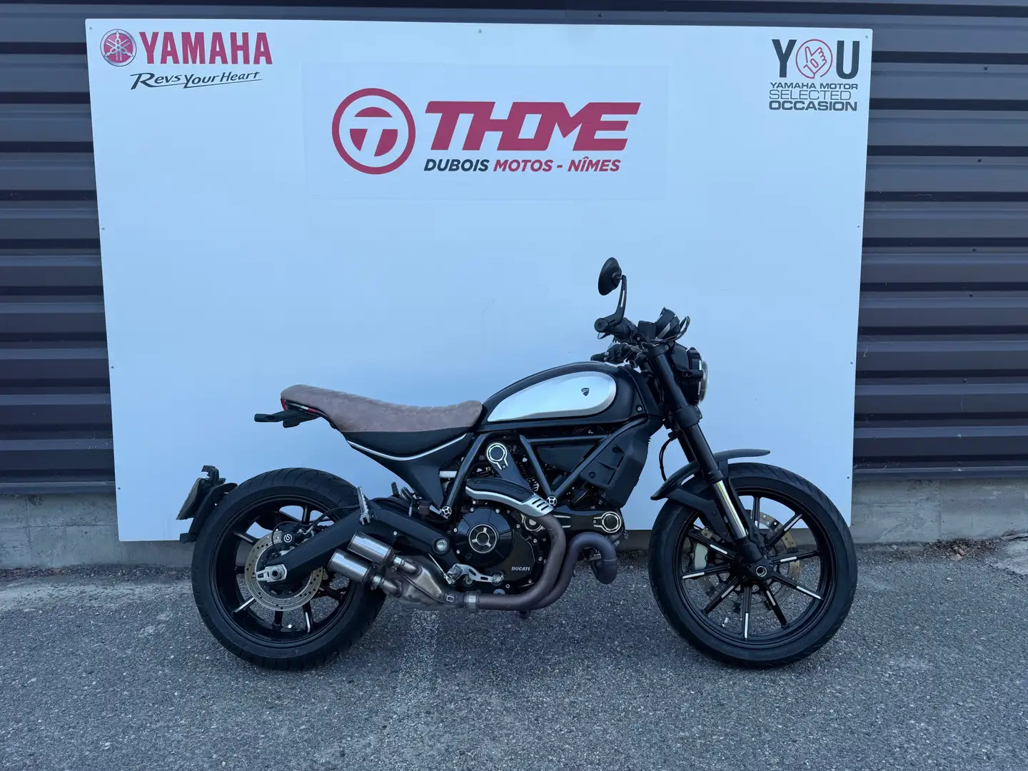 Ducati Scrambler Negru - 1