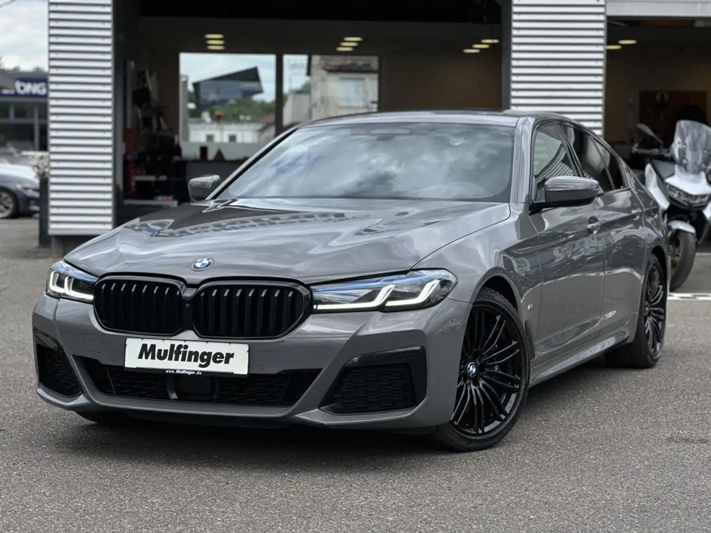 BMW 540 d xD. M Sport Laser ACC HUD Bowers SurView 19" Szürke - 2