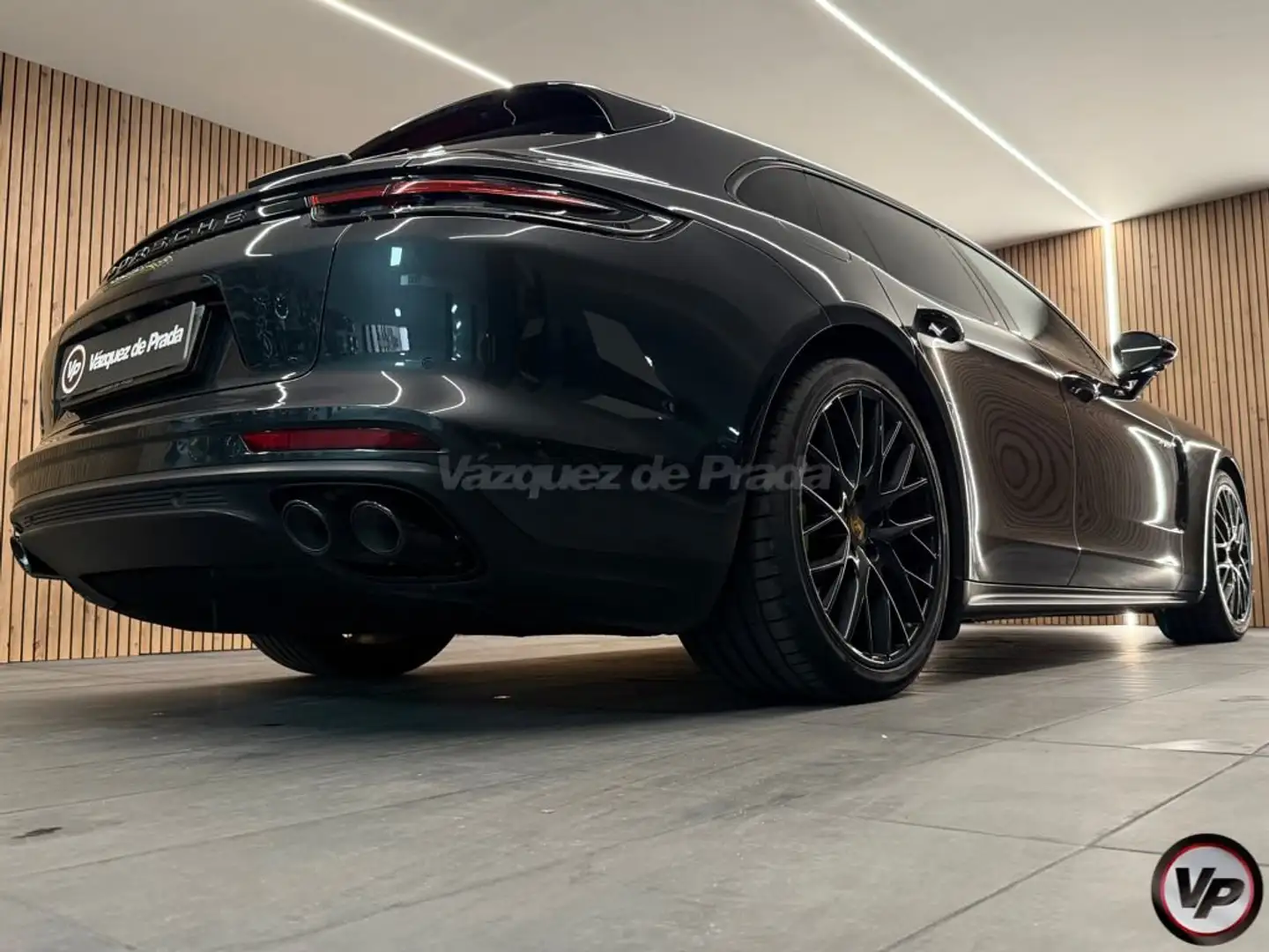 Porsche Panamera 4 e-Hybrid Sport Turismo Gris - 2