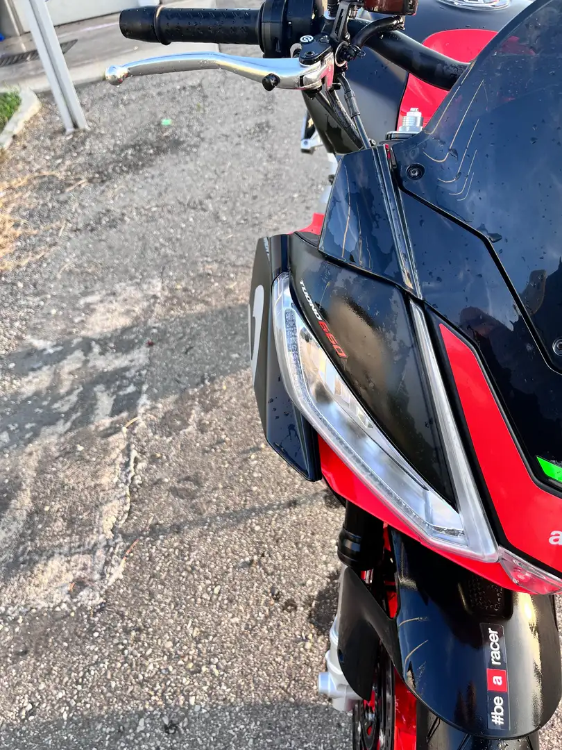 Aprilia Tuono Nero - 2
