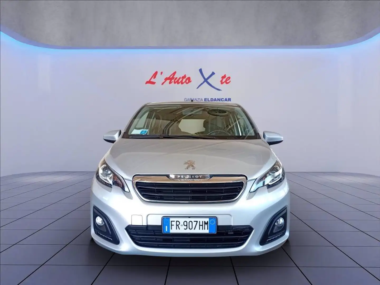 Peugeot 108 5p 1.0 12v Allure Grigio - 2